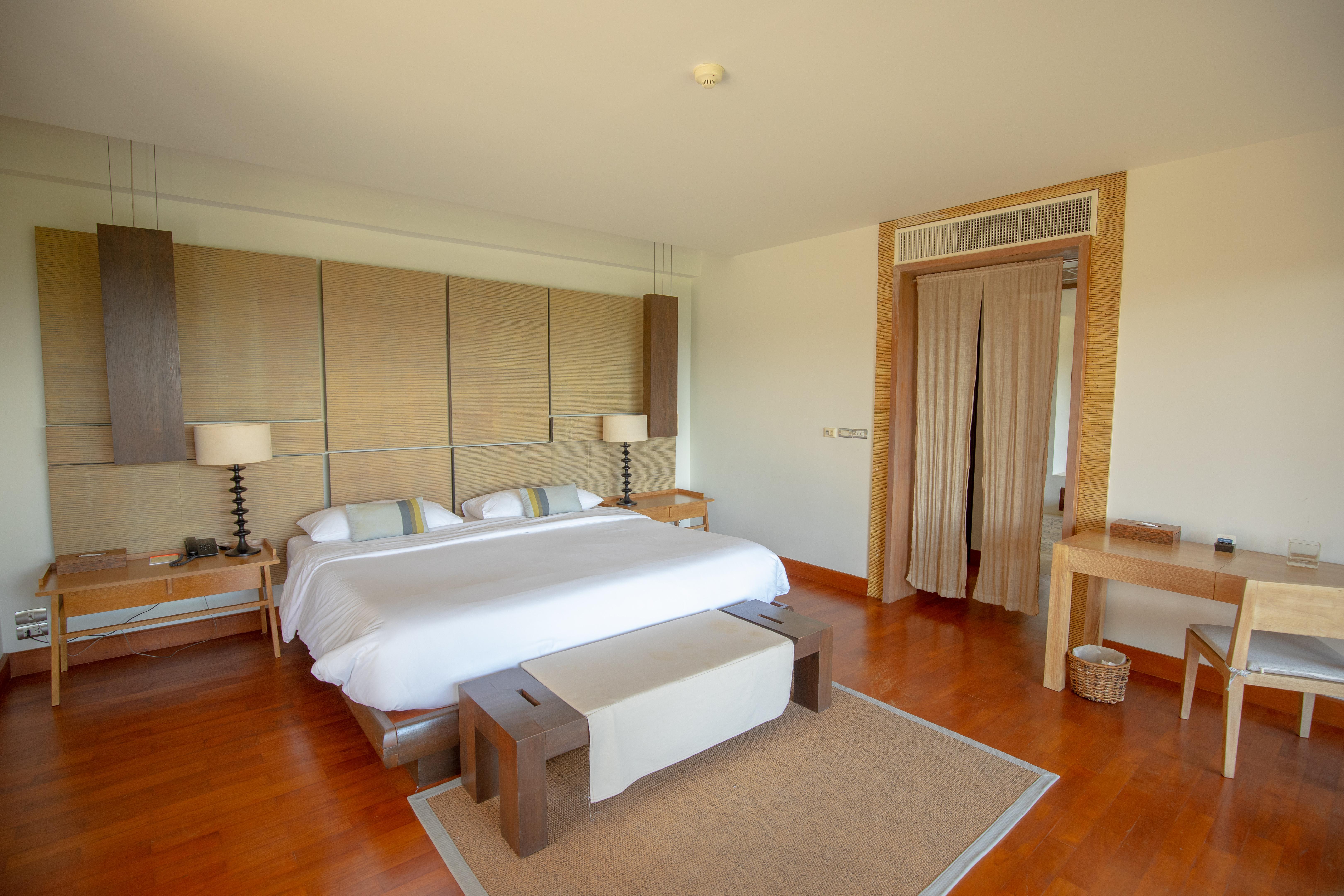 Sri Panwa Phuket Luxury Pool Villa Hotel - Sha Plus Eksteriør bilde A bedroom at the hotel