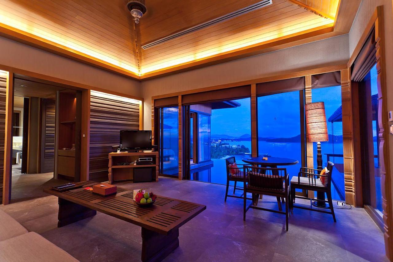 Sri Panwa Phuket Luxury Pool Villa Hotel - Sha Plus Eksteriør bilde A suite at the hotel